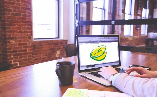 وب سایت تبلیغاتی